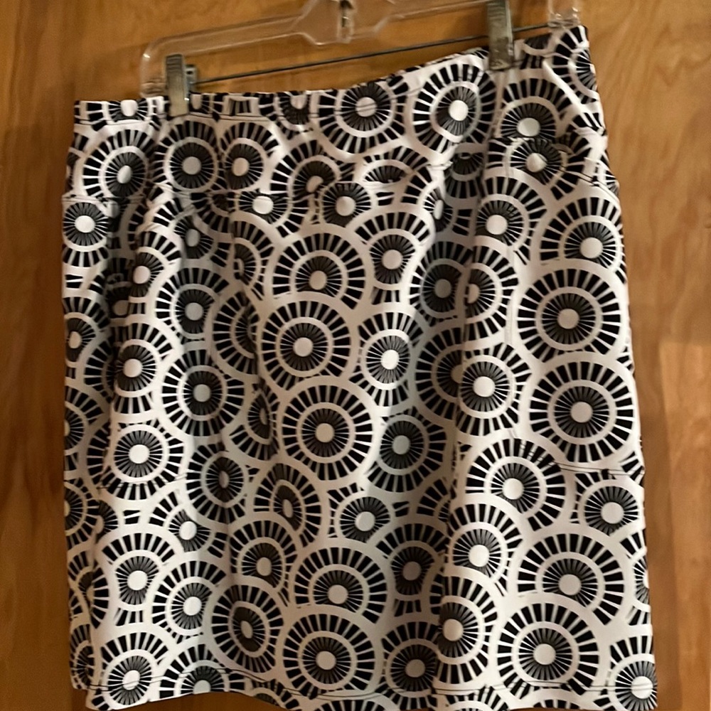B skinz skort